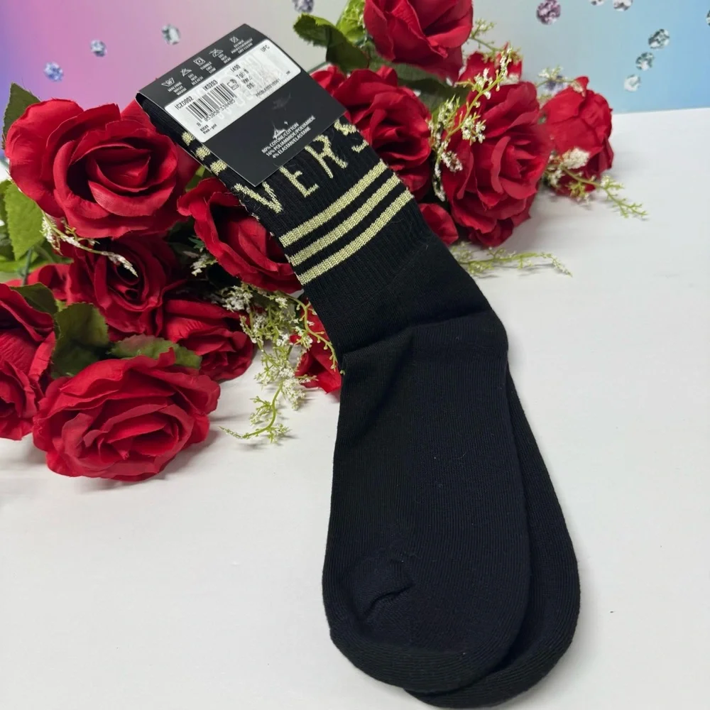 🇮🇹NWT VERSACE UNISEX SOCKS
